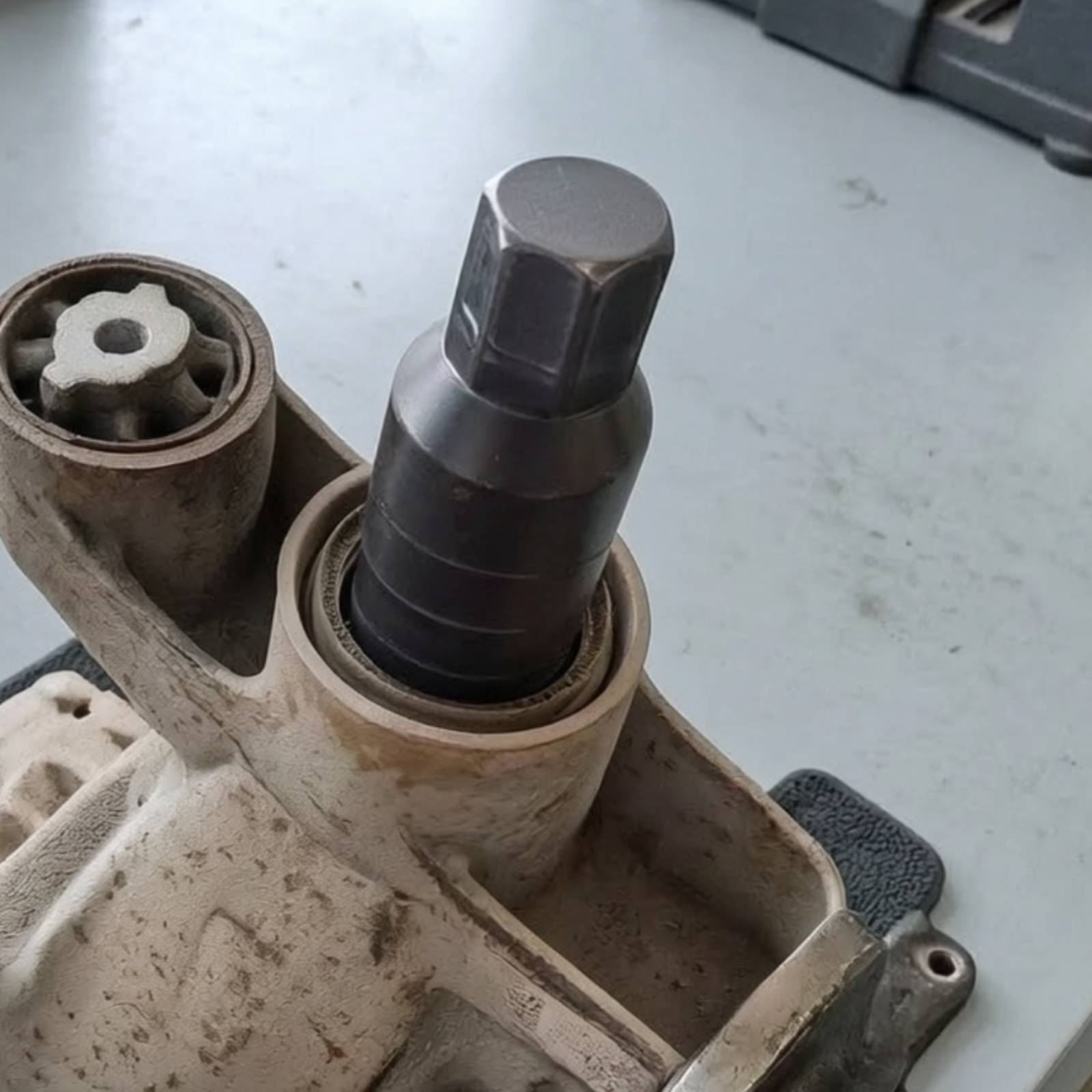 Soquete de Chave com Abas, Fer - Auto Repair Shop avaliação e preço